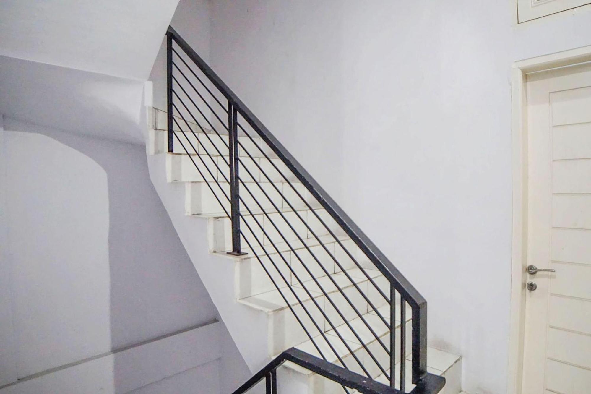 Super Oyo 91627 Wika Wiki Homestay Medan Exterior foto