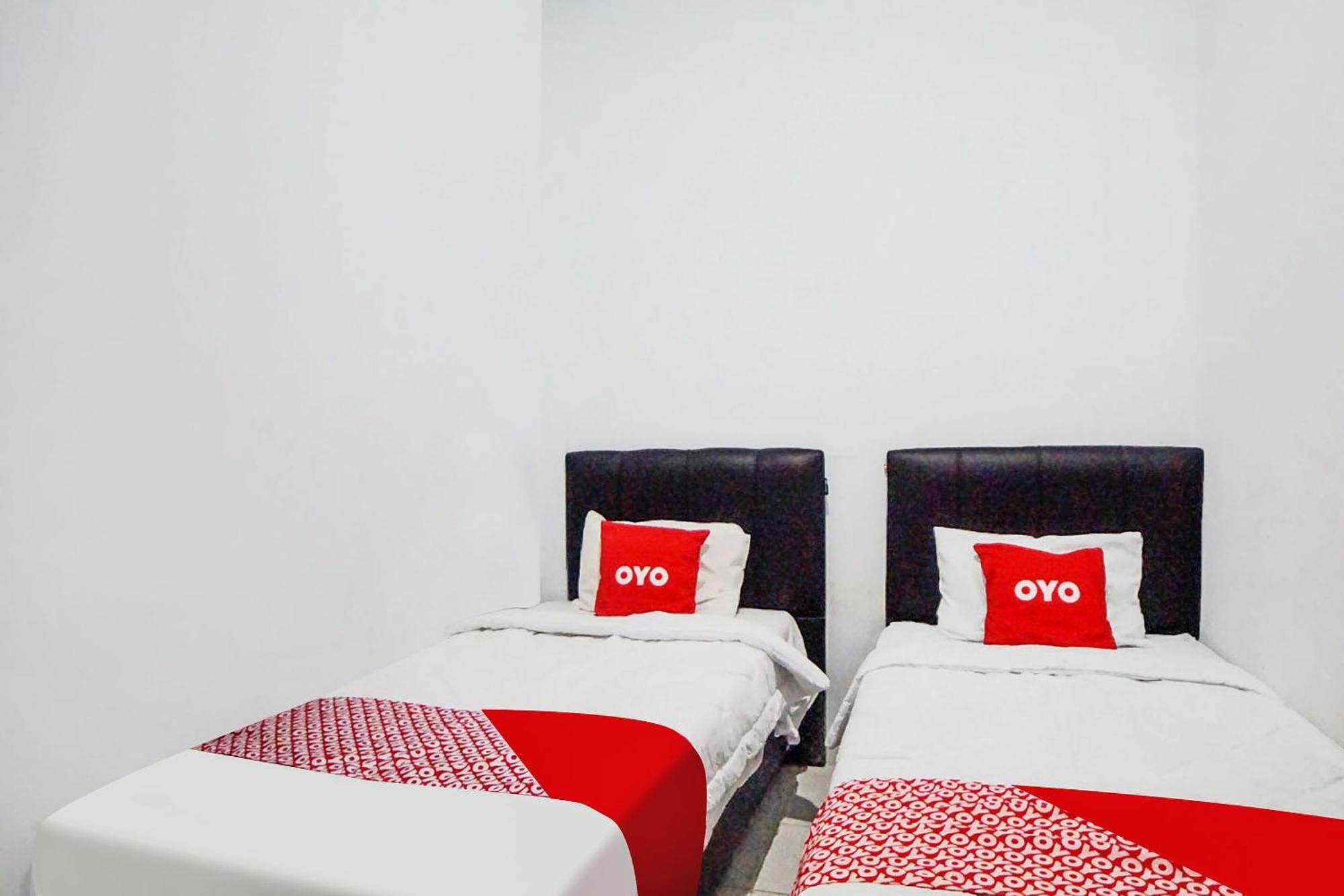 Super Oyo 91627 Wika Wiki Homestay Medan Exterior foto